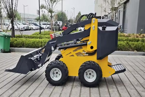 Які функції невеликого навантажувача